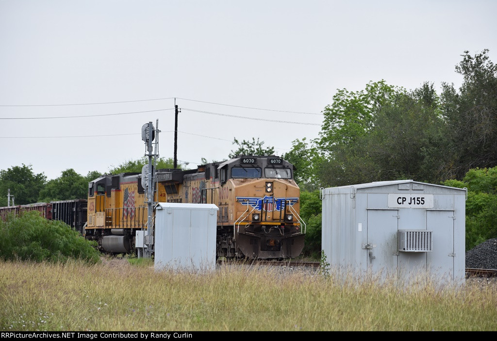 UP 4256 and UP 6070 Rear DPU